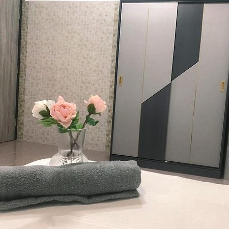 Queen Room Bukit Mertajam Alma Impian Zewnętrze zdjęcie