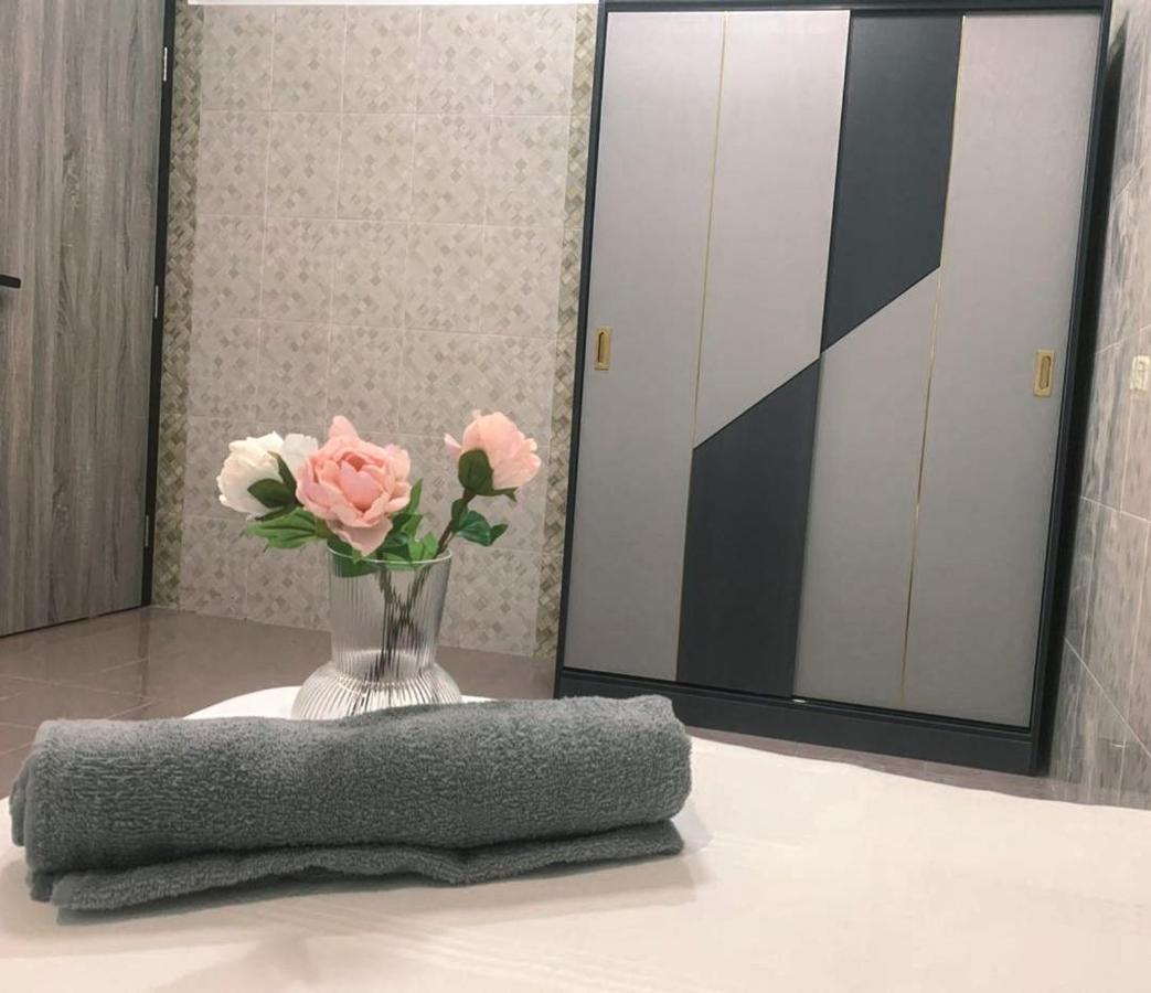 Queen Room Bukit Mertajam Alma Impian Zewnętrze zdjęcie