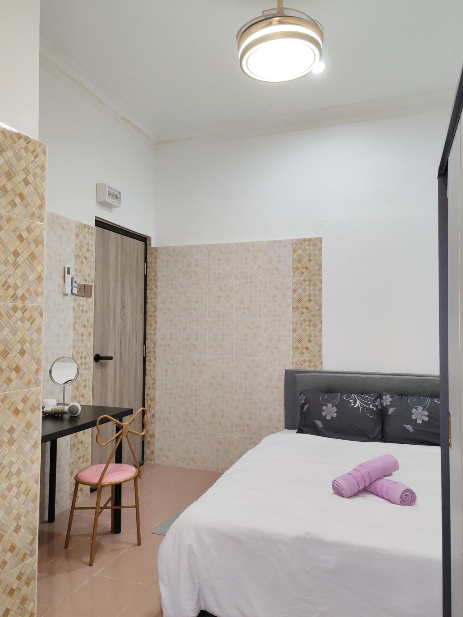 Queen Room Bukit Mertajam Alma Impian Zewnętrze zdjęcie